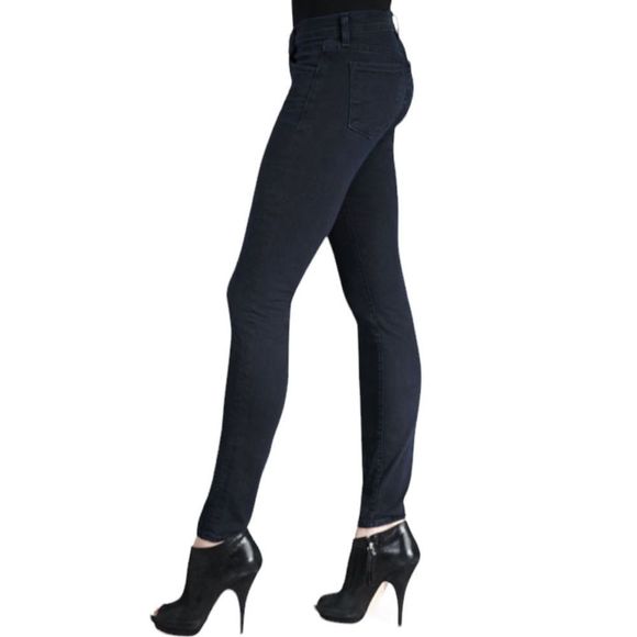 J Brand Skinny Leg Jeans in Tudor 28 6 Dark Wash Denim - Picture 1 of 16